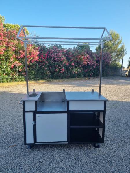 Stand animation bière installé en extérieur à Bordeaux 33