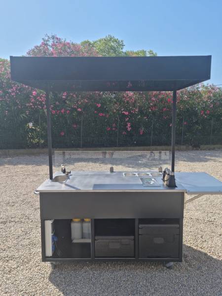 Crêperie mobile crêpes gaufres avec tonnelle à Annecy 74