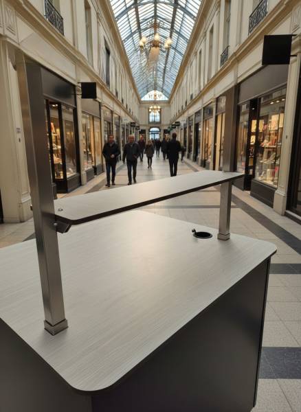 Stand accueil professionnel pour sites touristiques à Paris 75