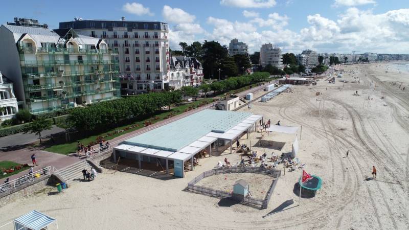 transformation et aménagement de container pool house à Grenoble 38