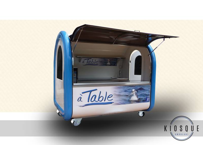 concept de mini boutique ambulante avec équipement sur mesure à Paris 75